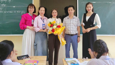 Chào mừng 20/10- Hội giảng sôi nổi và tinh thần đoàn kết, sáng tạo, chia sẻ chuyên môn của Tổ Xã hội